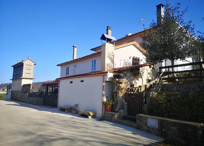 Casal De Perros * A Coruna